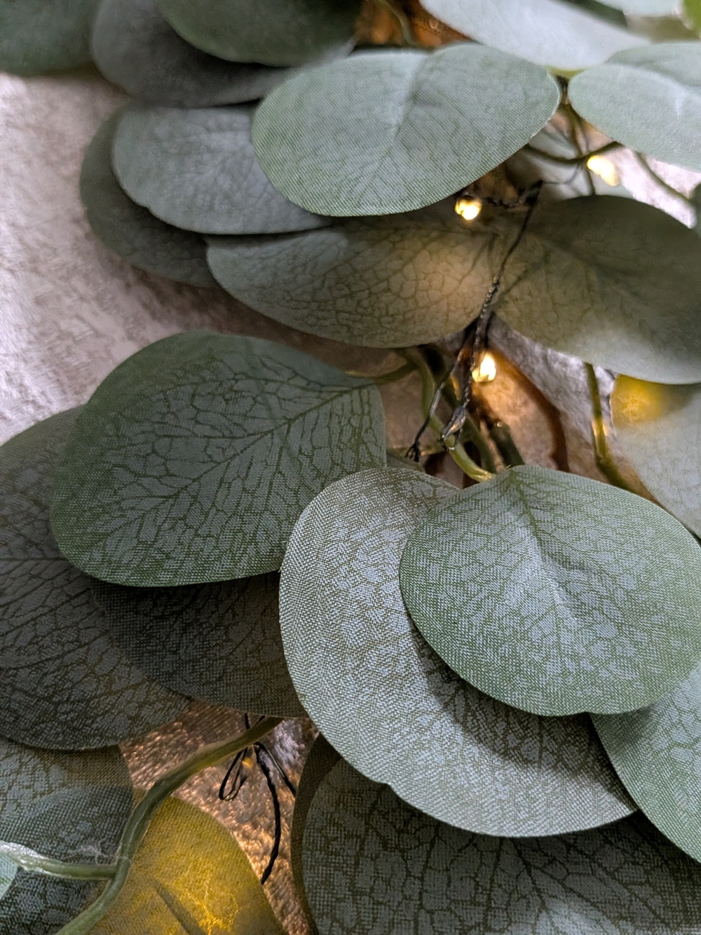 Green Eucalyptus Leaf Holiday Garland - Decorative Home Accent